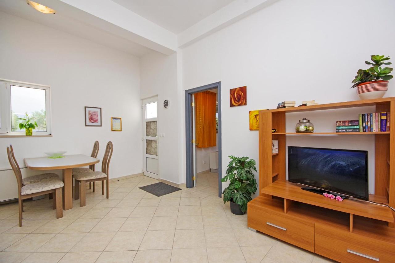 Matanovi Dvori Md Apartments Makarska Buitenkant foto