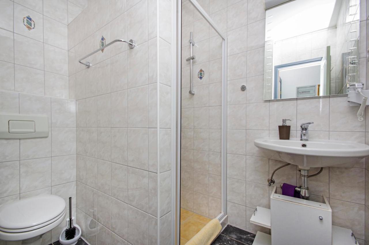 Matanovi Dvori Md Apartments Makarska Buitenkant foto